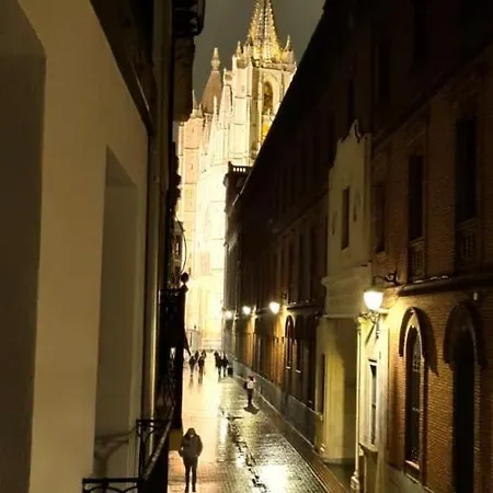 Berrueta , Plaza Mayor By Albany Apartment