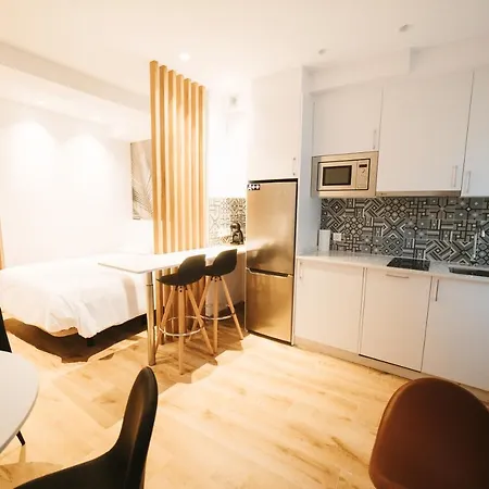 Apartment Berrueta , Plaza Mayor By Albany Leon