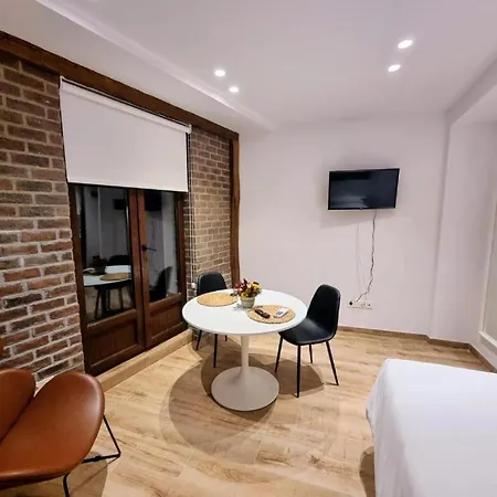 Berrueta , Plaza Mayor By Albany Apartment Leon