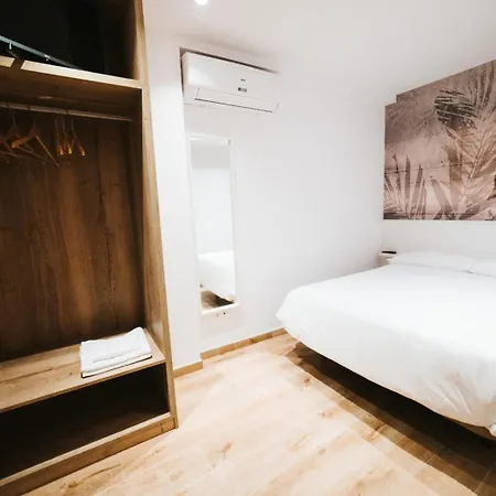 Berrueta , Plaza Mayor By Albany Apartment
